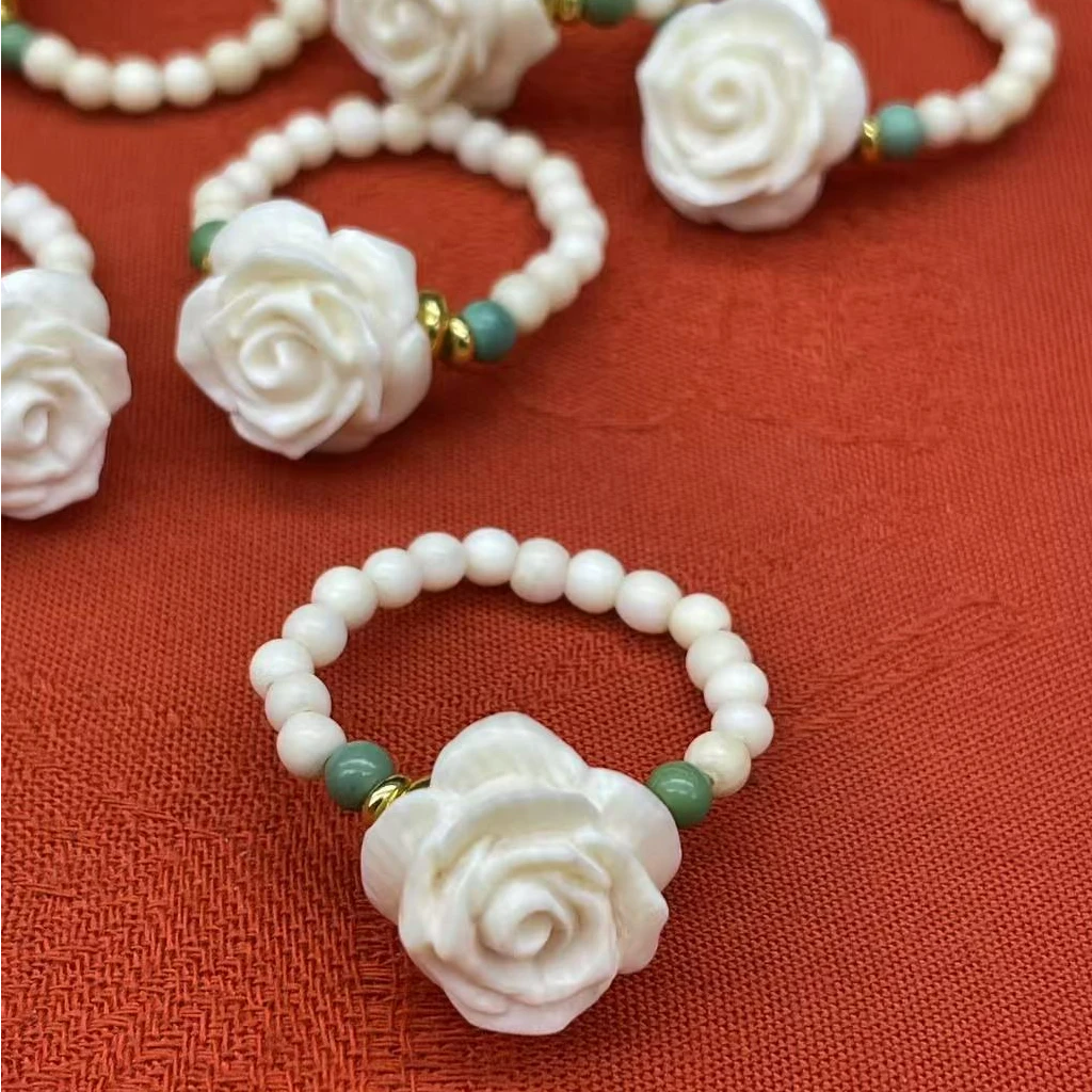 80162【魔吻】精品猛犸象牙原创玫瑰花戒指把件