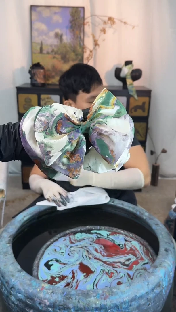 069三层蝴蝶抓夹