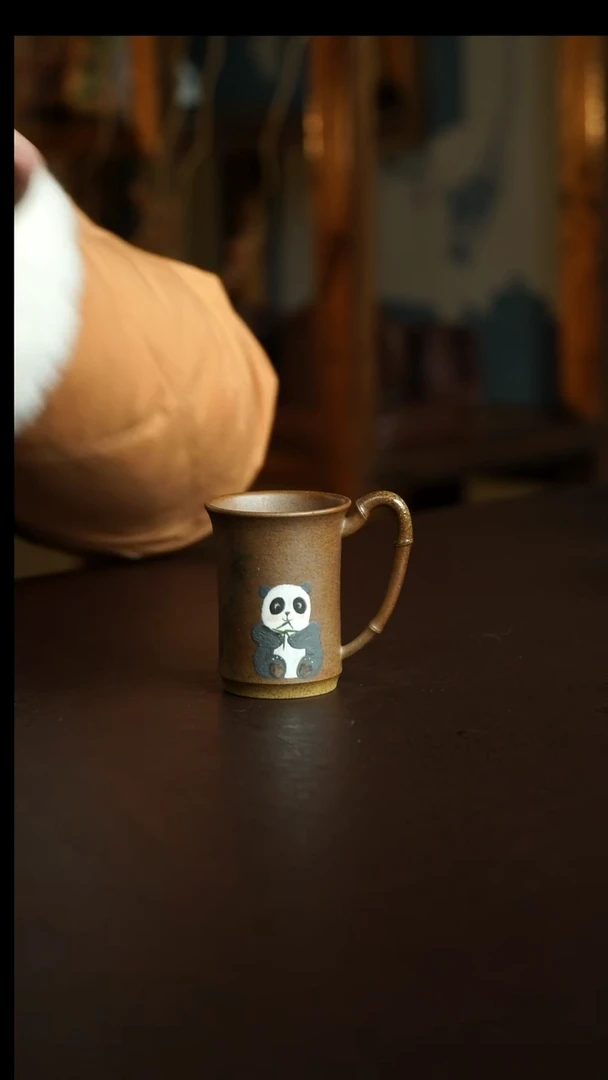 茶杯紫砂14号 柴烧熊猫把杯 宜兴紫砂原矿作品