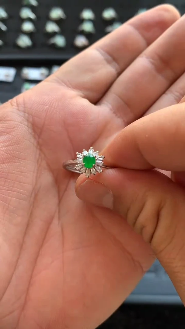 翡翠戒指银S925镶嵌晴*满色