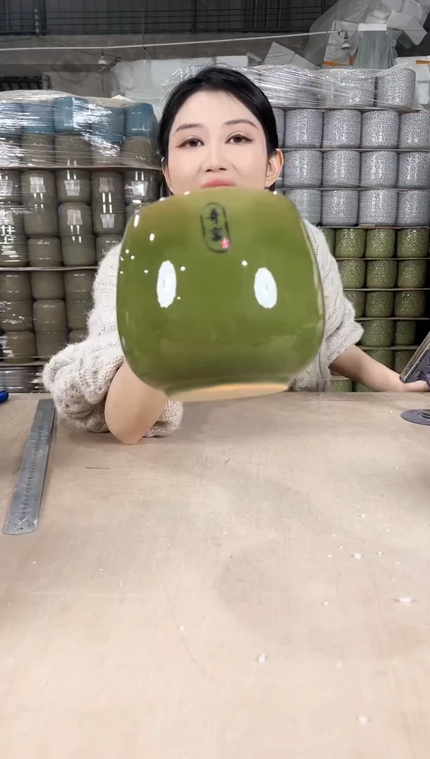 【闪购商品】陶瓷龙蛋裂纹深绿13x13