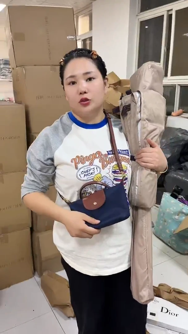 牦牛剖层皮革琪琪女包1号店超好看发图片款天幕