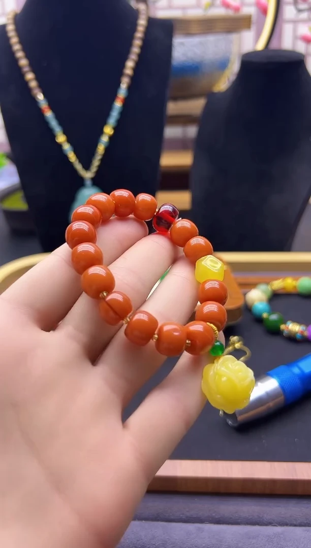 【闪购商品】蜜蜡手链14K金镶嵌S119