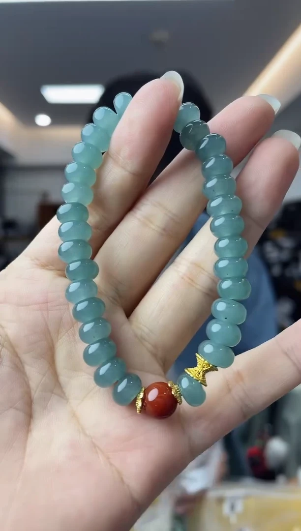 【闪购商品】未镶嵌翡翠手链多样性一件发货