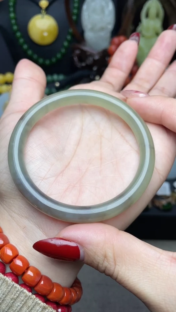 【闪购商品】和田玉手镯未镶嵌手镯