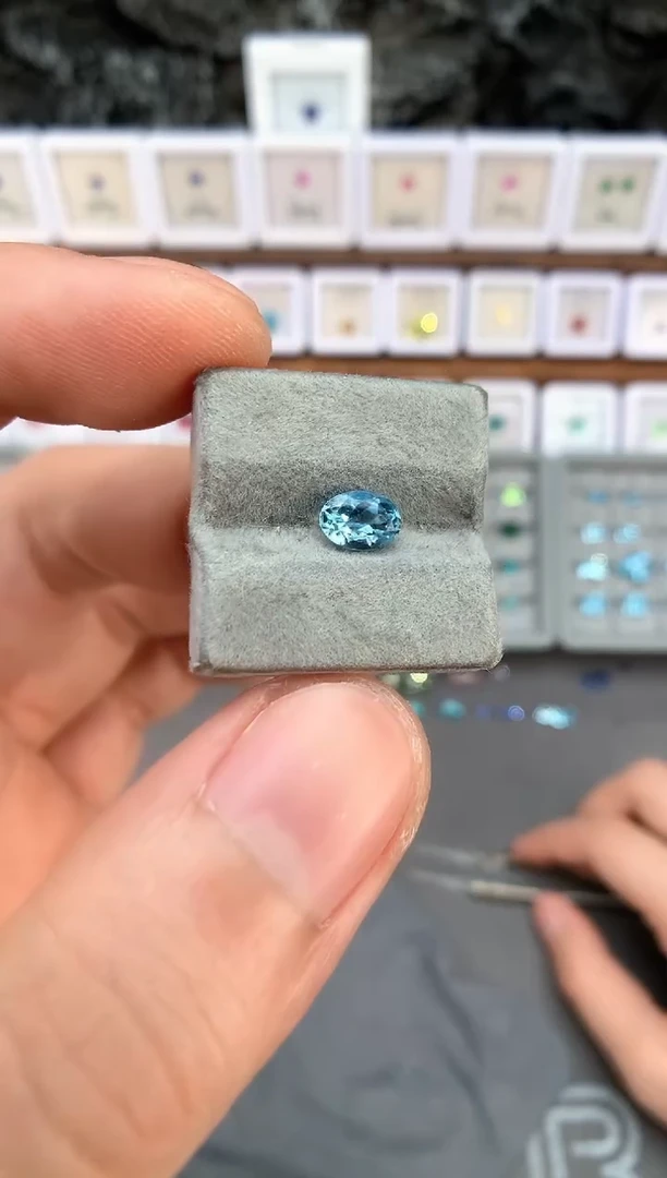 【闪购商品】定制海蓝宝石裸石未镶嵌0.72ct