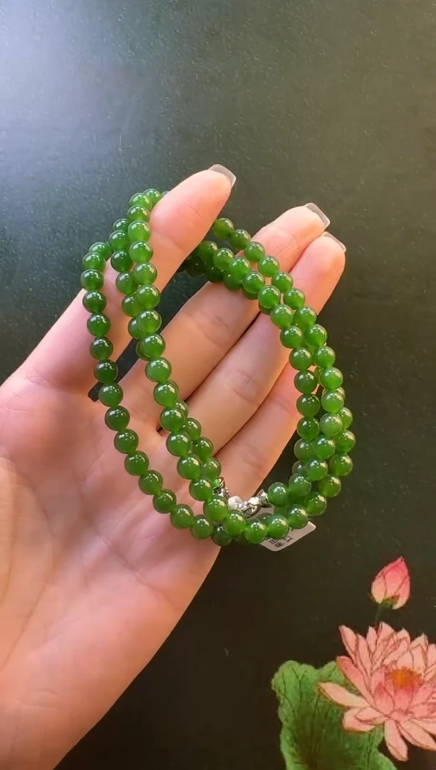 颈饰未镶嵌和田玉项链