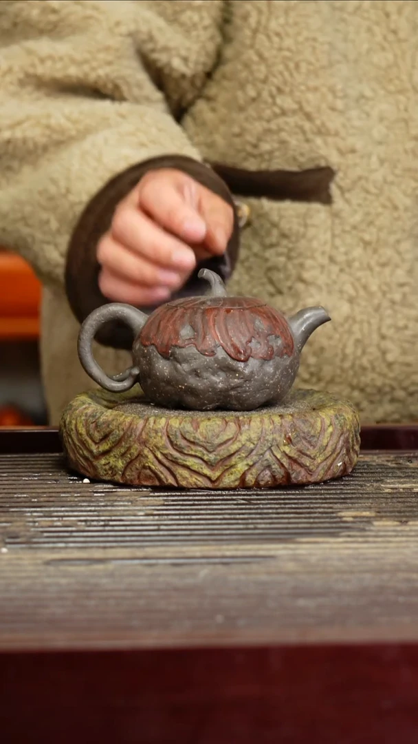 宜兴原矿紫砂壶茶壶宜兴原矿紫砂壶茶壶180C