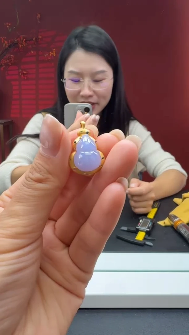 颈饰18K金镶嵌翡翠紫葫芦-WG-7