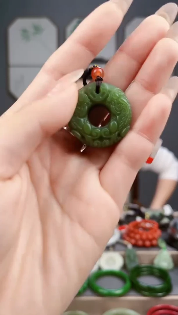 【闪购商品】和田玉颈饰未镶嵌AA多样性发货 拍一发一