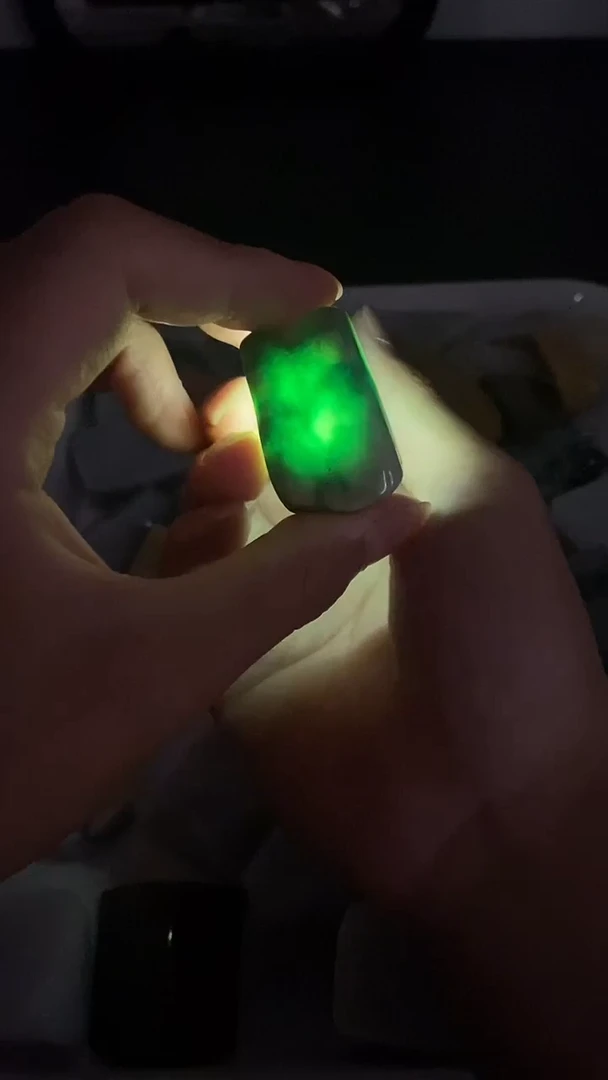 未镶嵌挂件翡翠翡翠天然缅货毛料