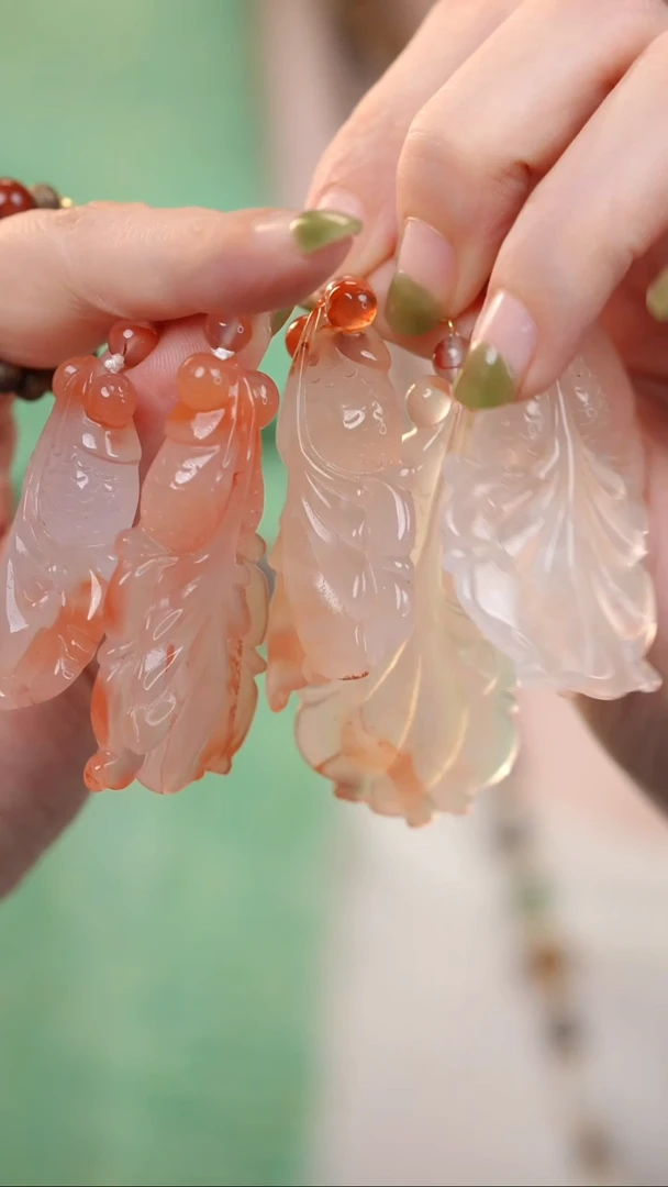 吊坠(赠链)未镶嵌南红玛瑙白婚纱.多样性发其一