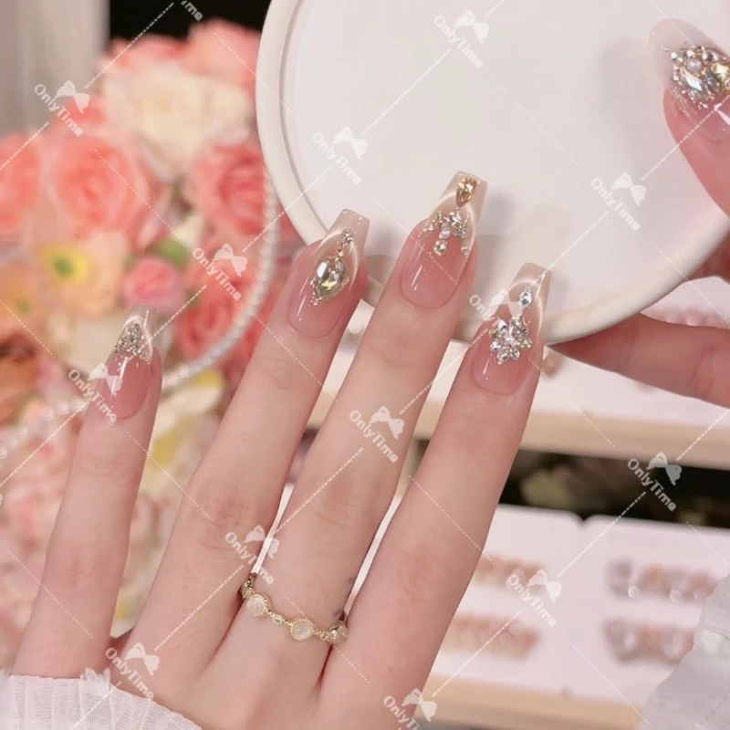 【小富婆】指尖猫眼镶钻日常轻奢设计中长款穿戴甲显白美甲