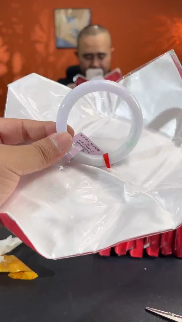 未镶嵌手镯翡翠6  54