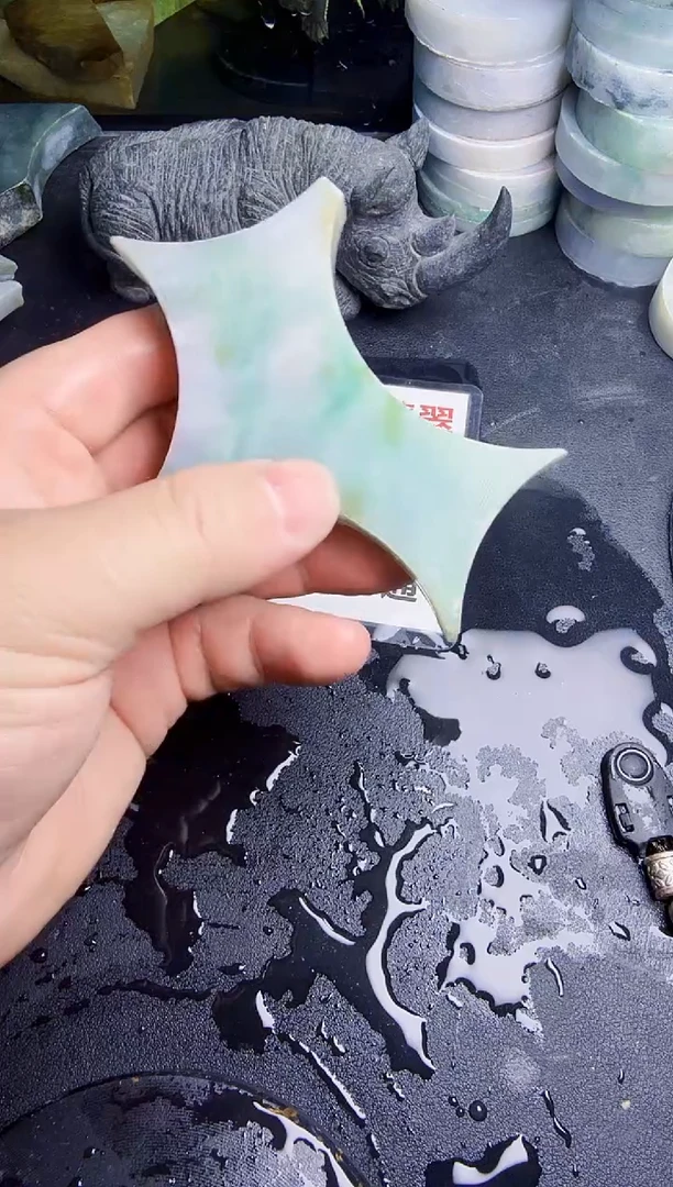 未镶嵌挂件翡翠天然翡翠099