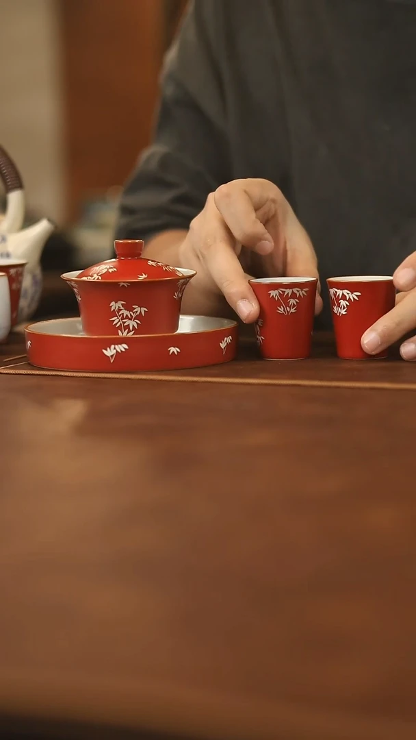 盖碗+圆壶承+两个闻香