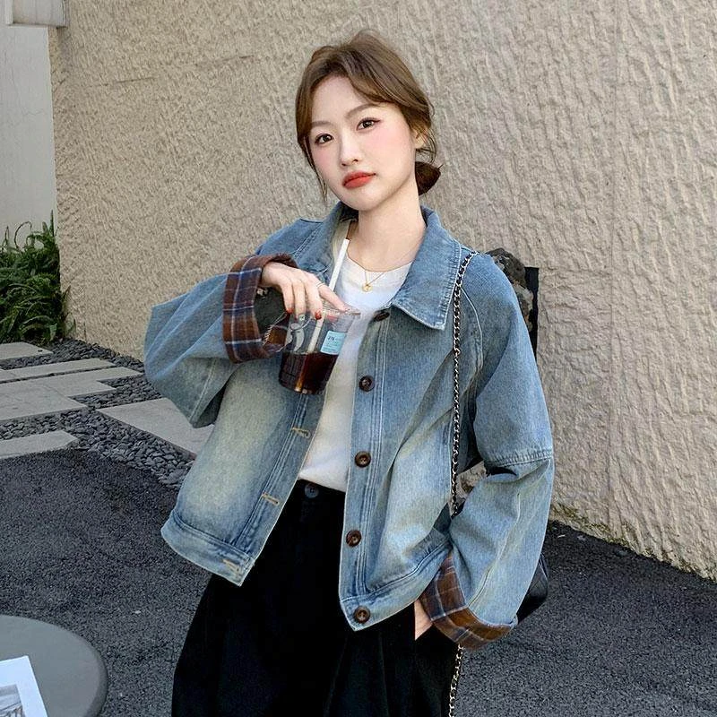 格子拼接翻领牛仔外套女春秋2025新款今年流行超火小个子短款上衣