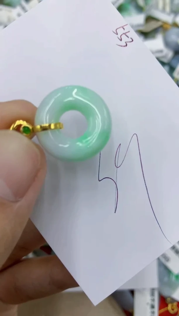 颈饰未镶嵌翡翠11111111111