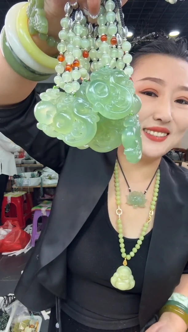 【闪购商品】岫玉颈饰未镶嵌180凤扣【半珠链】