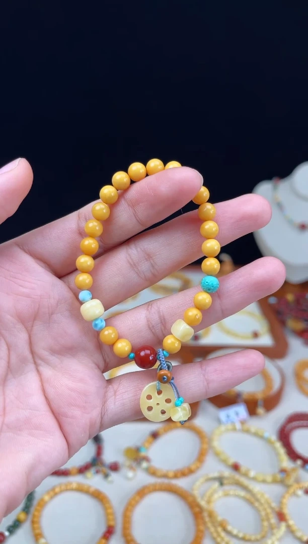 手链蜜蜡未镶嵌6+