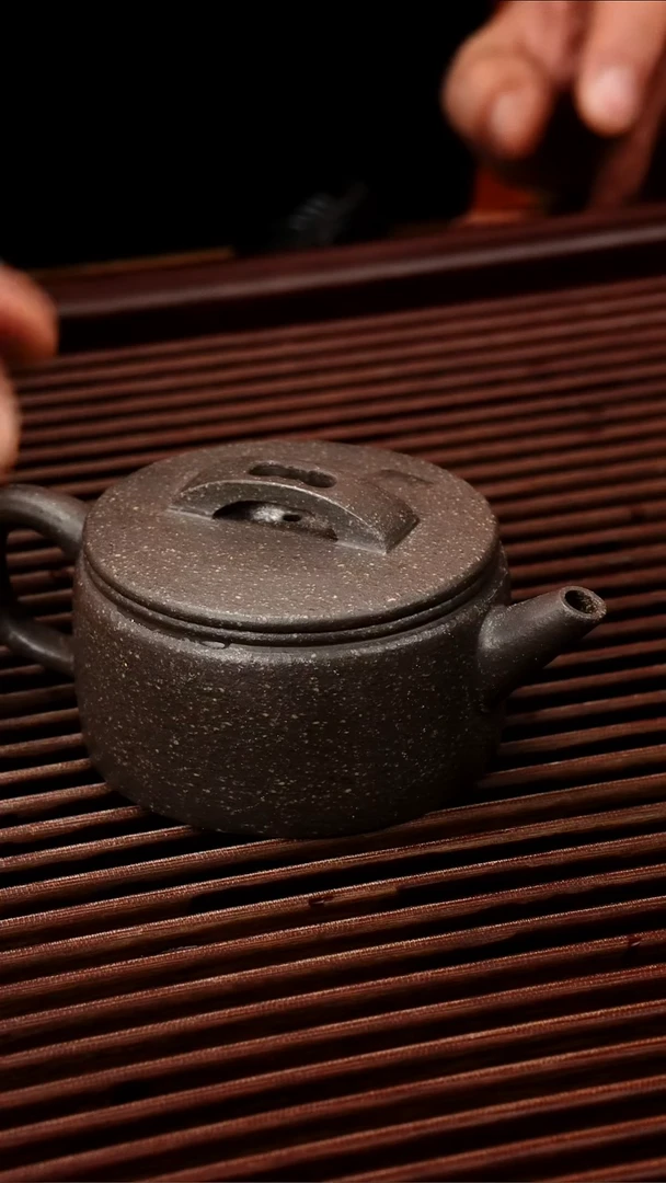 茶壶紫砂宜兴紫砂壶半手130CC