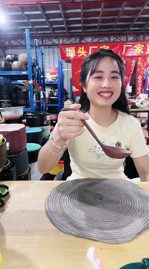 瑕疵紫砂汤勺+饭勺。。。。。