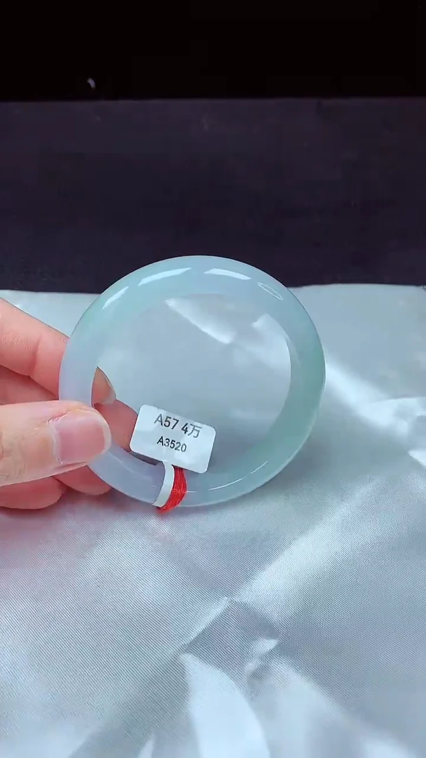 翡翠手镯未镶嵌镯子057+