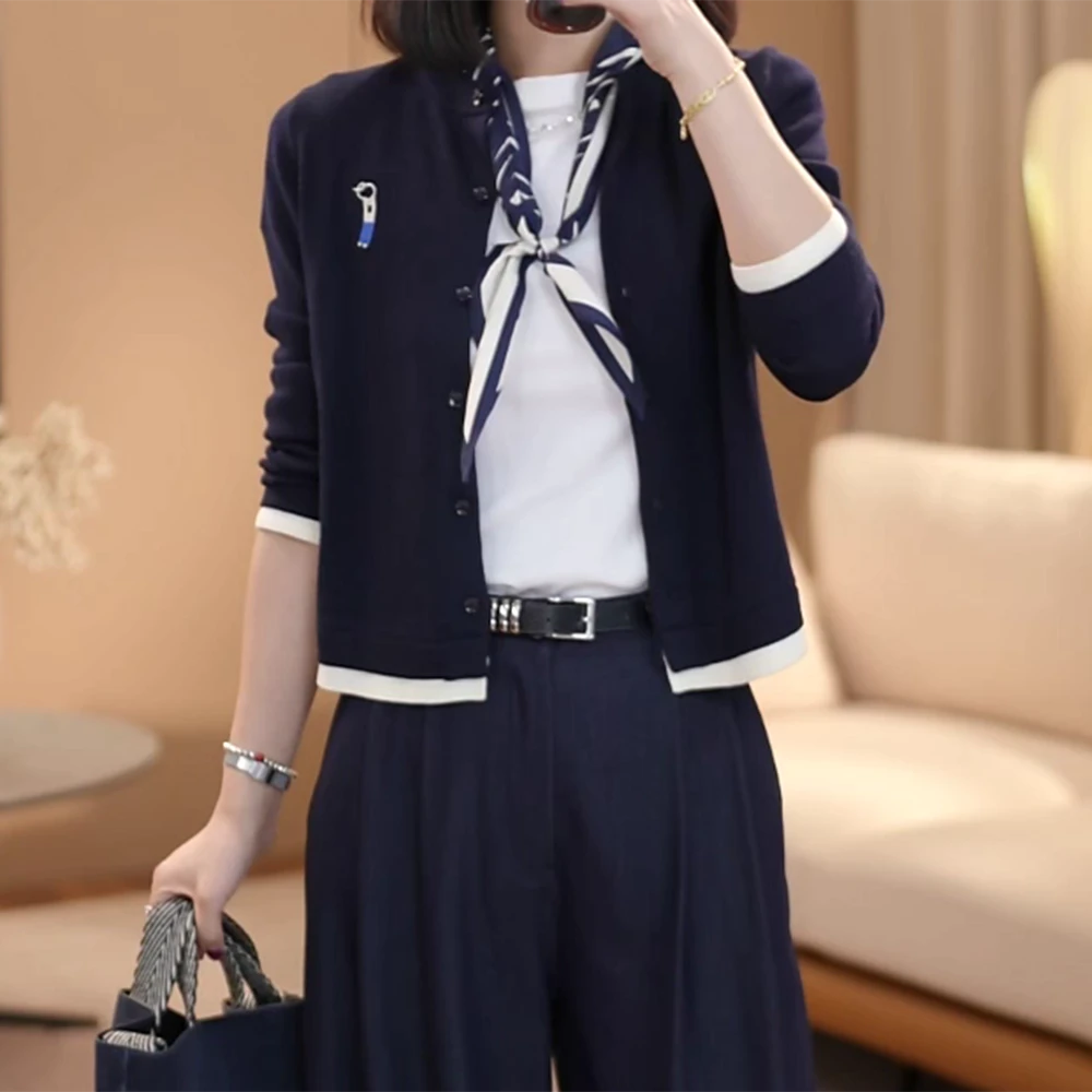 【鲸喜】秋季新款气质时尚长袖百搭休闲撞色复古圆领针织开衫C5888