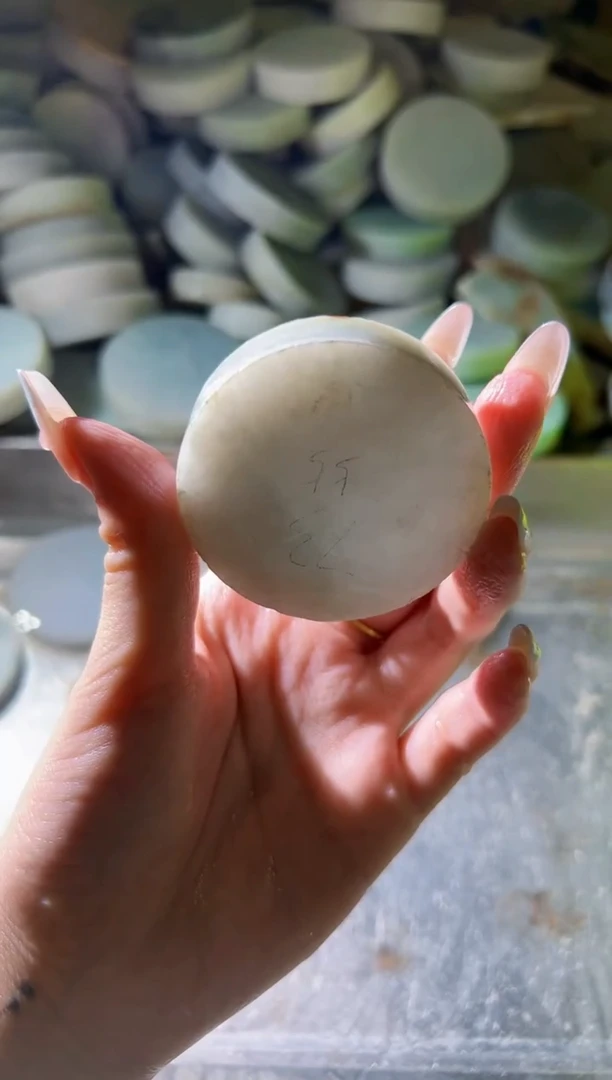 翡翠未镶嵌颈饰翡翠A货小蒋115