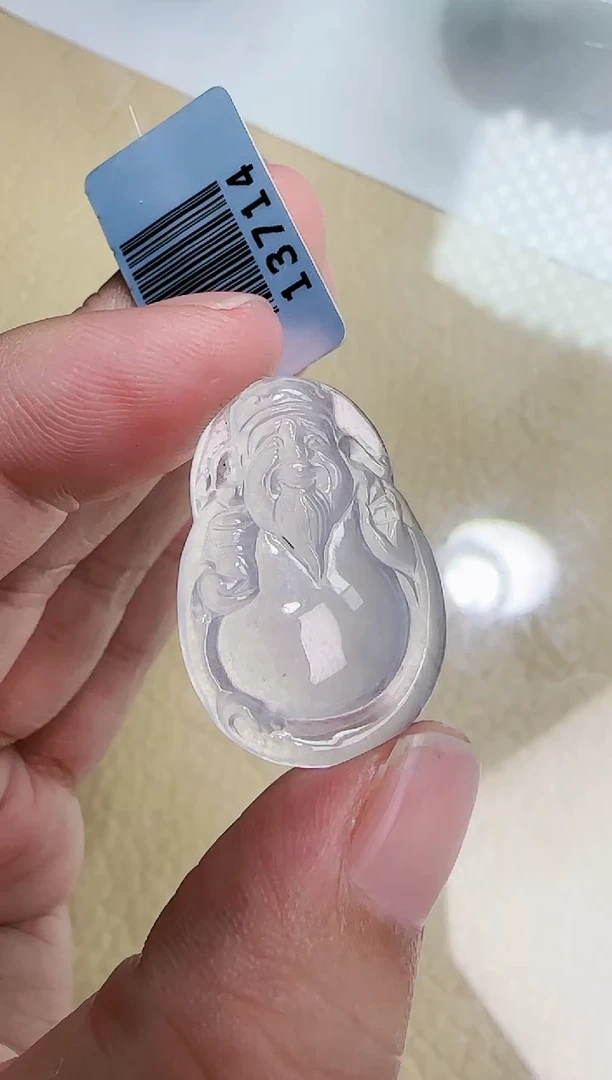 翡翠未镶嵌颈饰缅甸a货翡翠