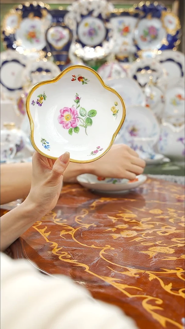 摆件米多家中古瓷器如图所示128