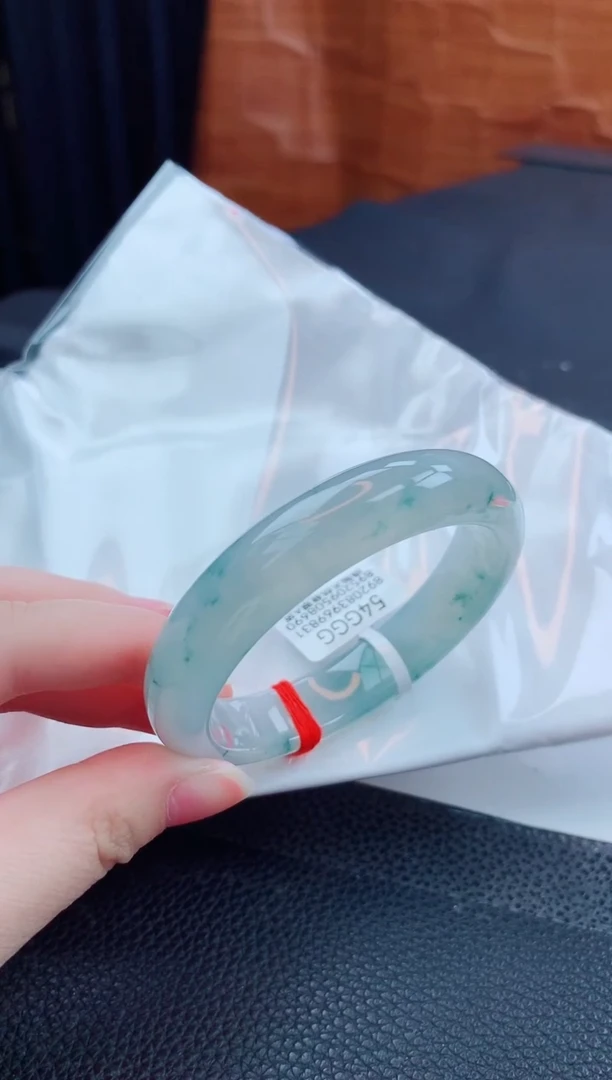 翡翠手镯未镶嵌缅甸天然翡翠A货手镯