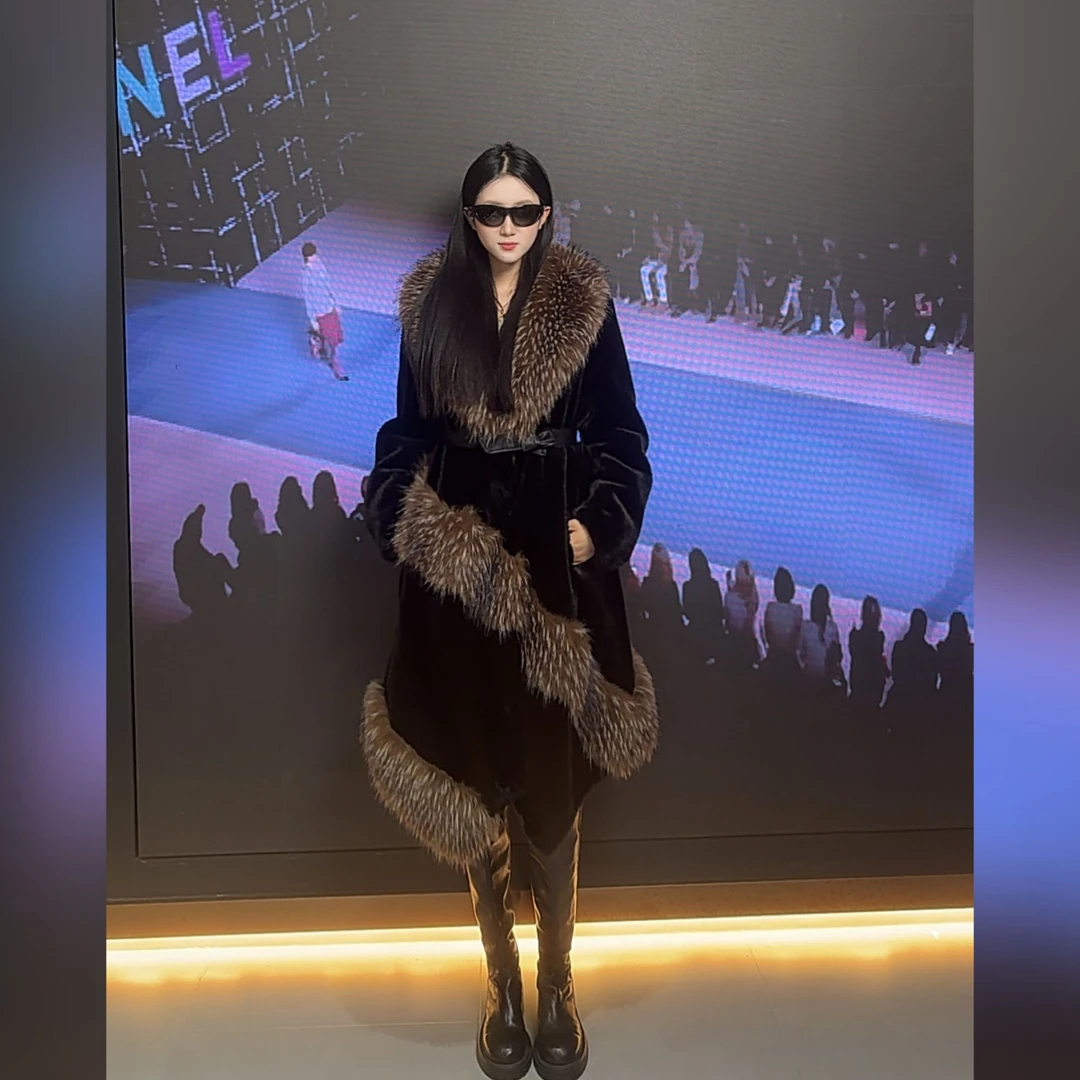 A24法式高奢秋冬设计师新款秀款毛毛外套