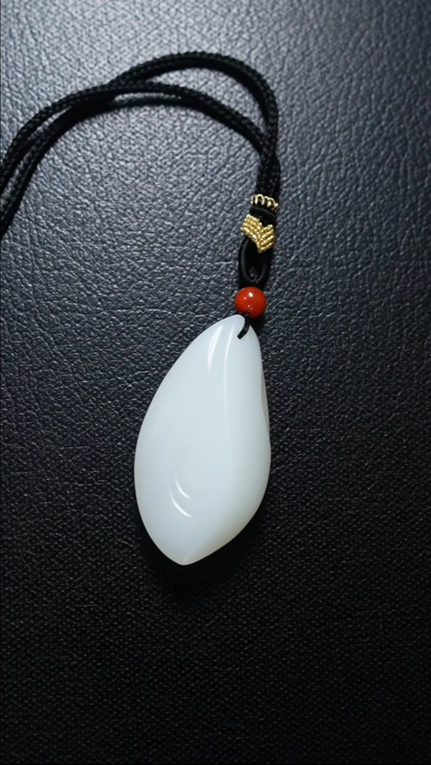 【闪购商品】和田玉颈饰未镶嵌米达吊坠