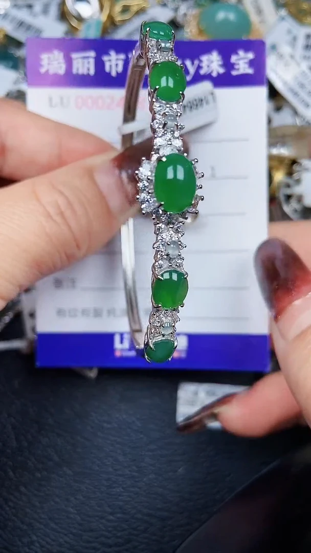 颈饰银S925镶嵌翡翠2458