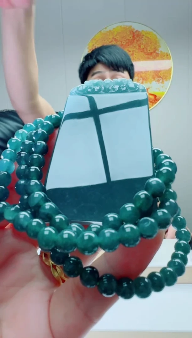 翡翠未镶嵌颈饰多样性随机发其一