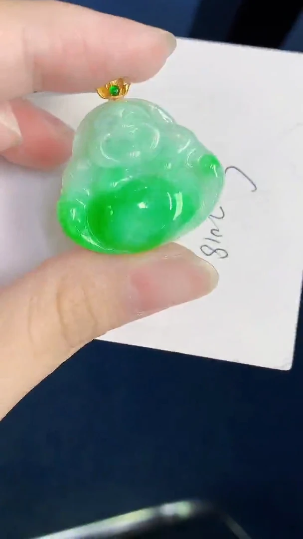 颈饰18K金镶嵌翡翠天然翡翠缅甸A货