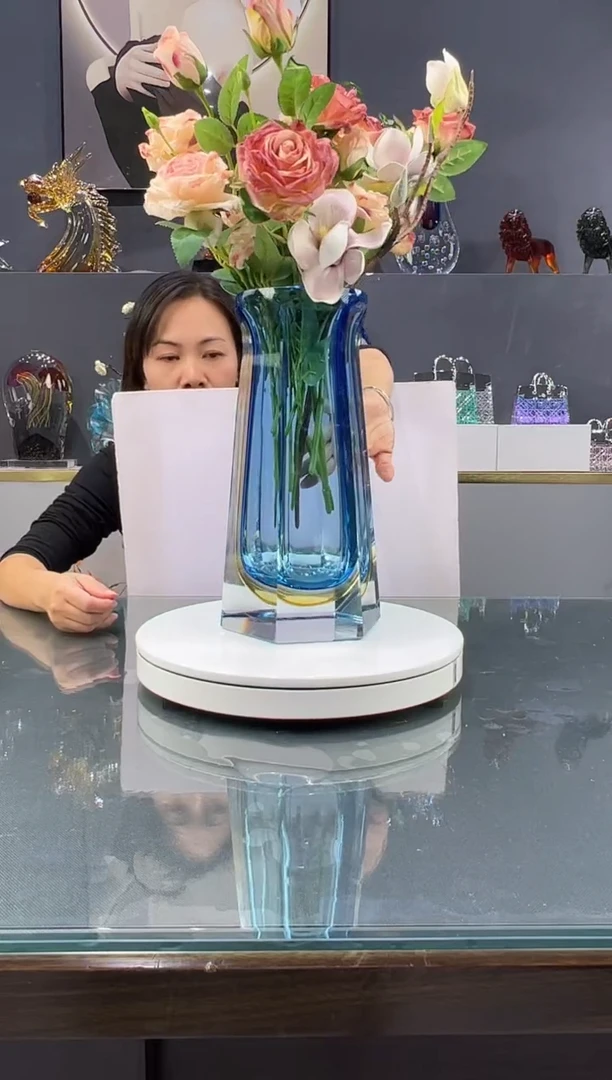 琉璃 水晶琉璃花瓶1个
