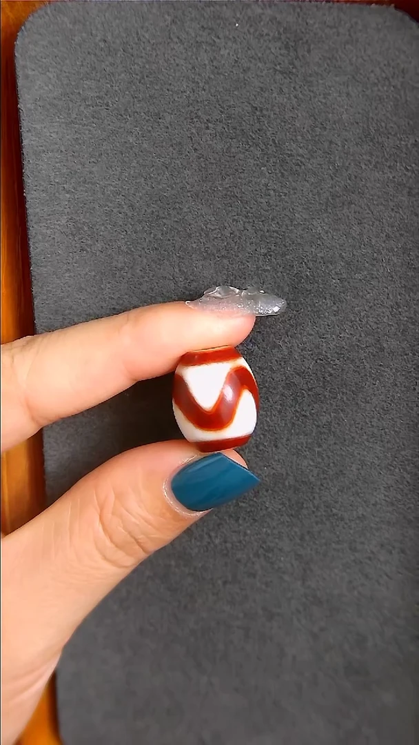 未镶嵌玛瑙/玉髓珠宝半成品放漏老红肉牙牙达洛天珠15*18