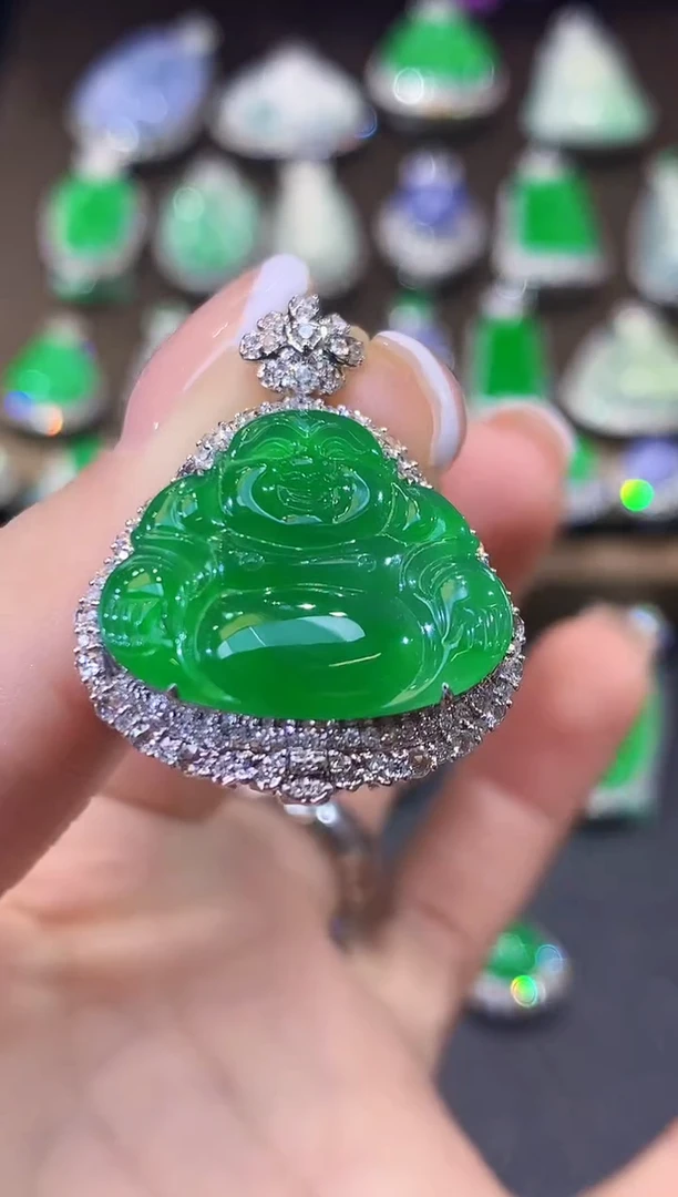 吊坠(不含链)18K金镶嵌翡翠D79