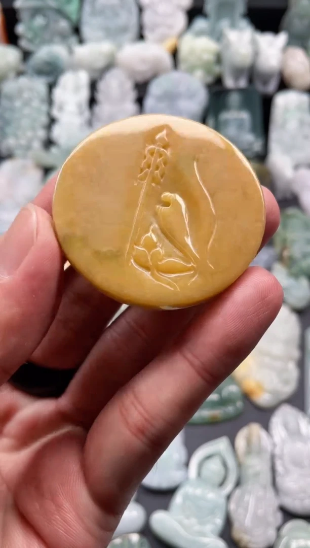 翡翠未镶嵌颈饰37  天然翡翠a货  悟道
