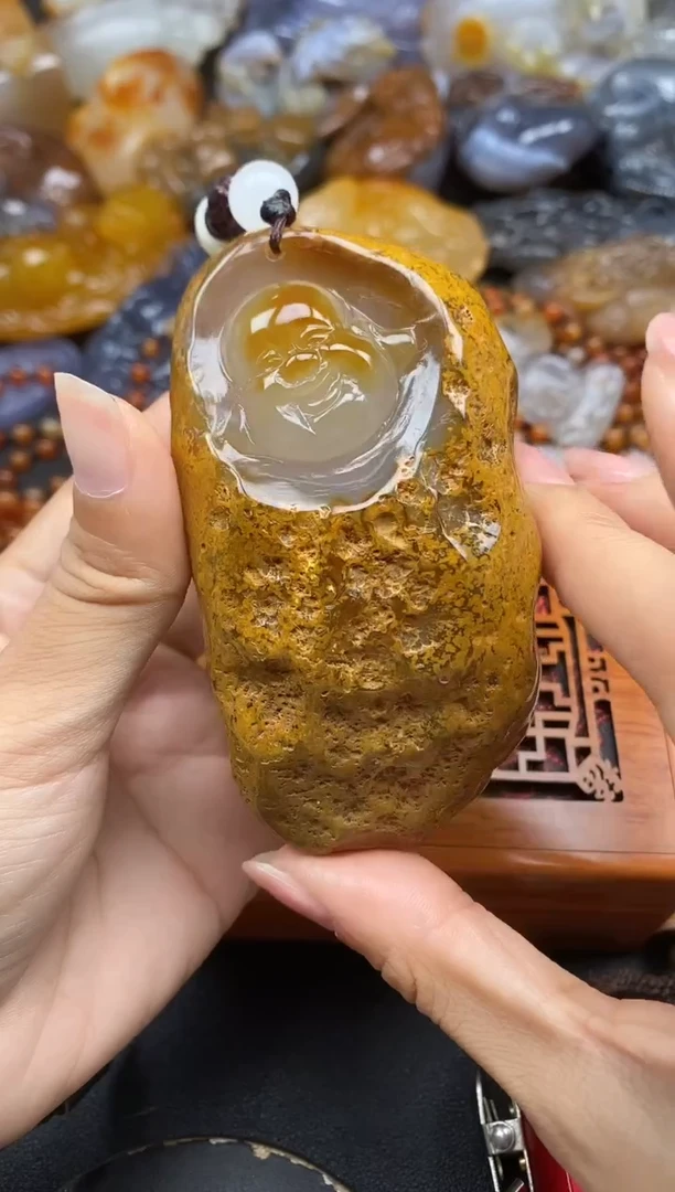 未镶嵌1玛瑙/玉髓人****sll