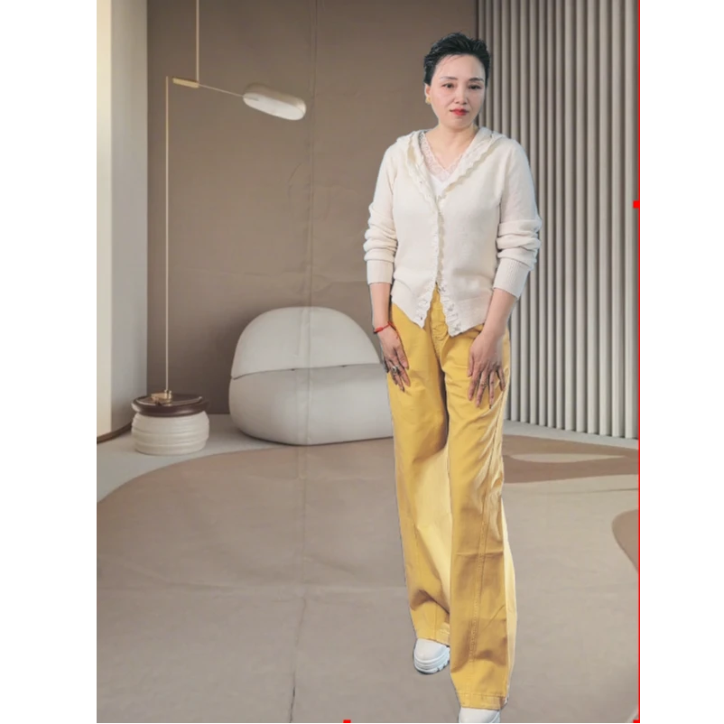 高腰直筒牛仔裤运动时尚设计感