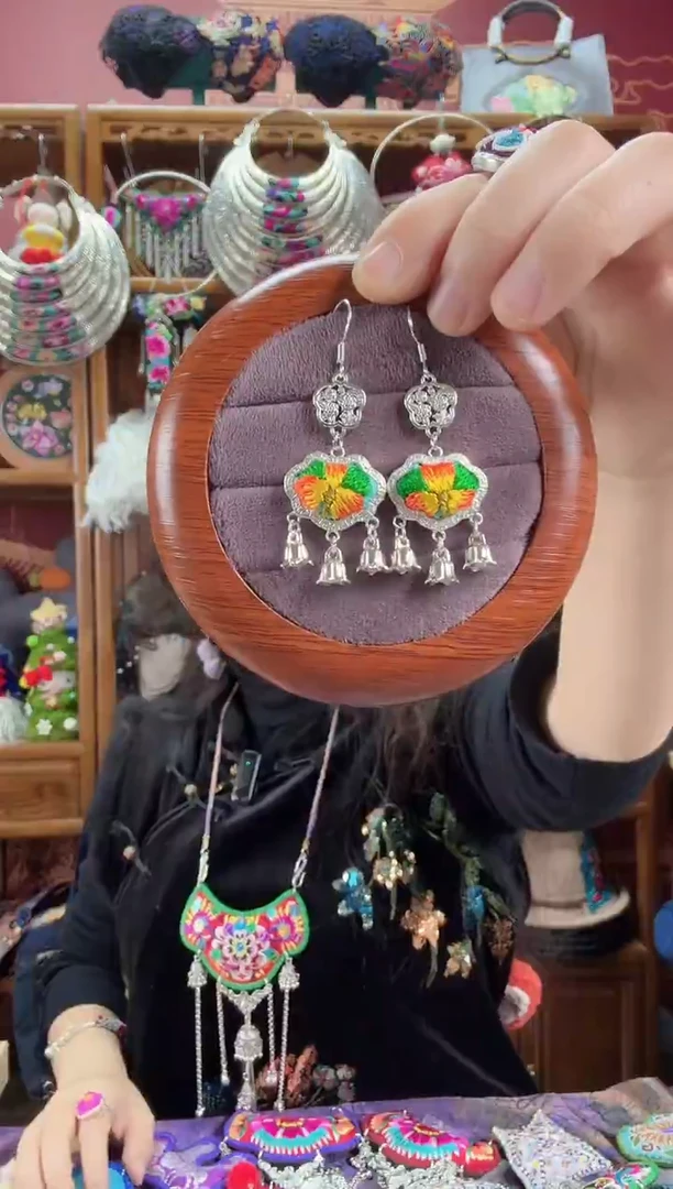 刺绣耳环47甜甜家