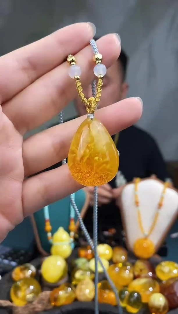 裸石琥珀未镶嵌全国 包邮