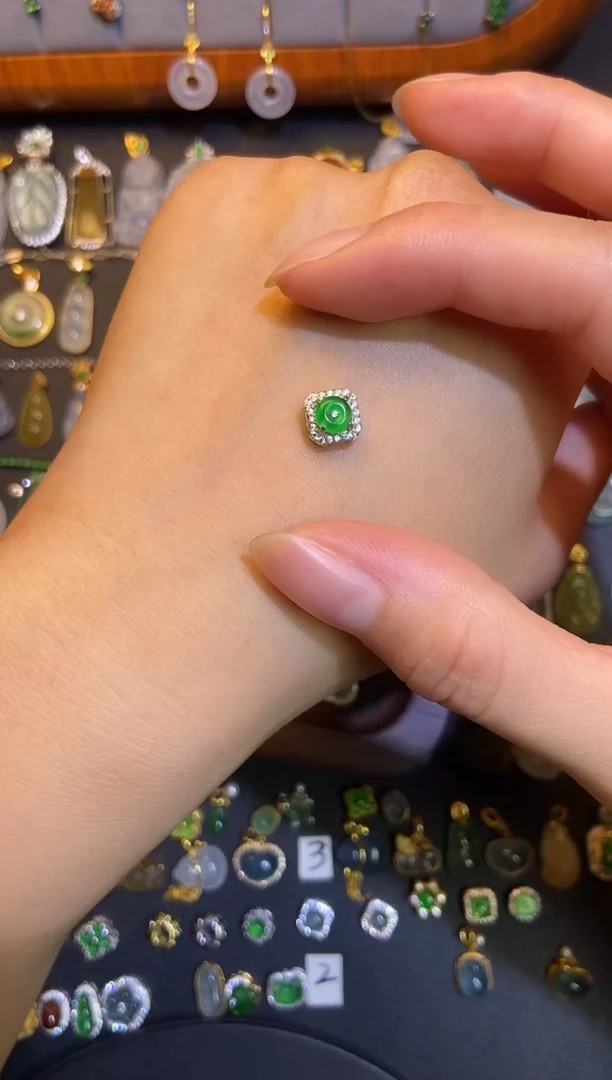 翡翠银S925镶嵌吊坠(不含链)1