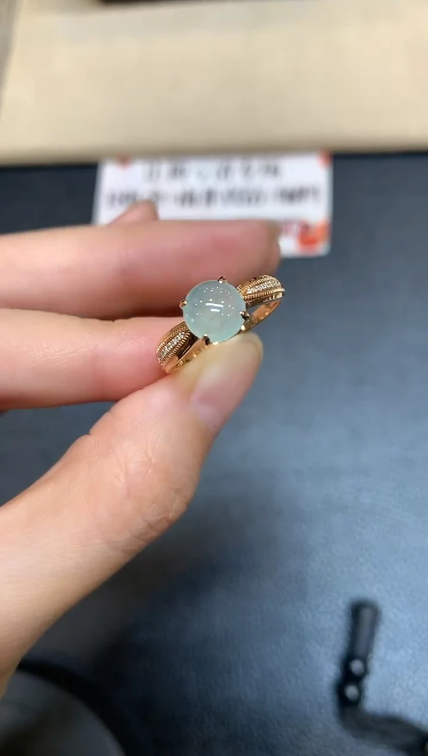 翡翠戒指18K金镶嵌【无鉴赏期