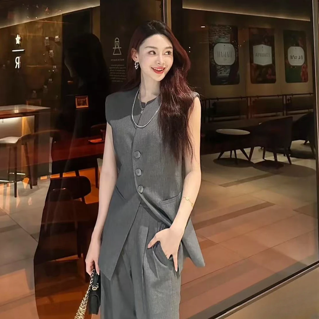 【AMSSGIRD】春季新款高级感修身无袖西装马甲外套女1400758