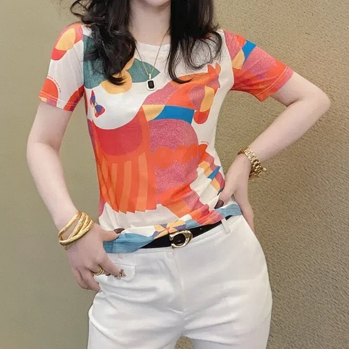 新款夏季高端欧货小众独特别致上衣修身圆领网红时尚炸街新款女装