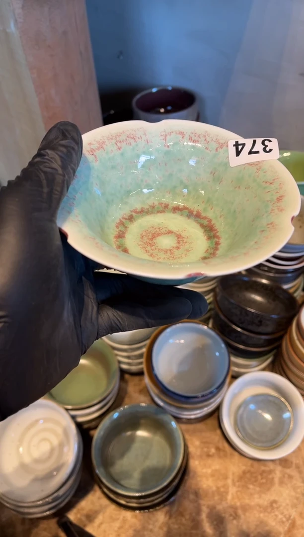 【闪购商品】瓷片374 钧瓷花瓣米饭碗1个